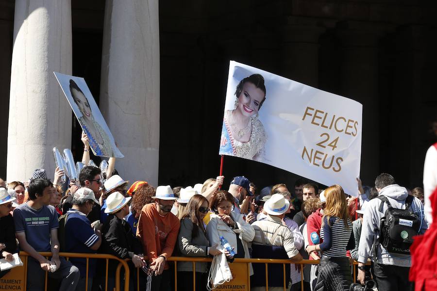 Fotos: Fallas 2019: Mascletà del 12 de marzo. Pirotecnia Hermanos Ferrández