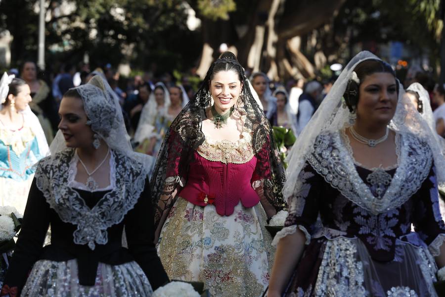 Fotos: Fallas 2019: Primer día de la Ofrenda de las Fallas de Valencia