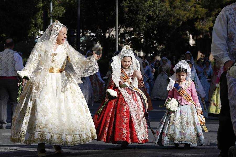 Fotos: Fallas 2019: Primer día de la Ofrenda de las Fallas de Valencia