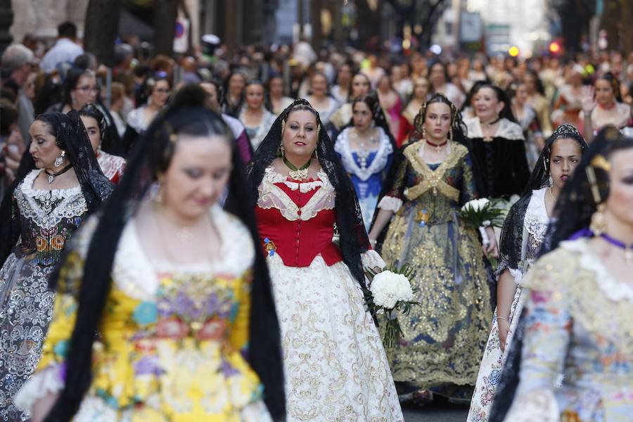 Fotos: Fallas 2019: Primer día de la Ofrenda de las Fallas de Valencia