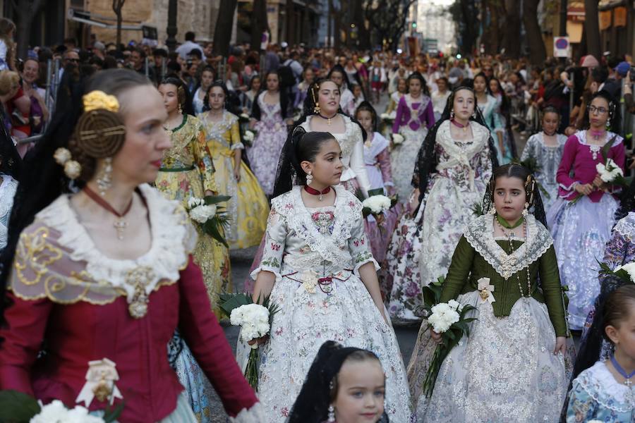 Fotos: Fallas 2019: Primer día de la Ofrenda de las Fallas de Valencia