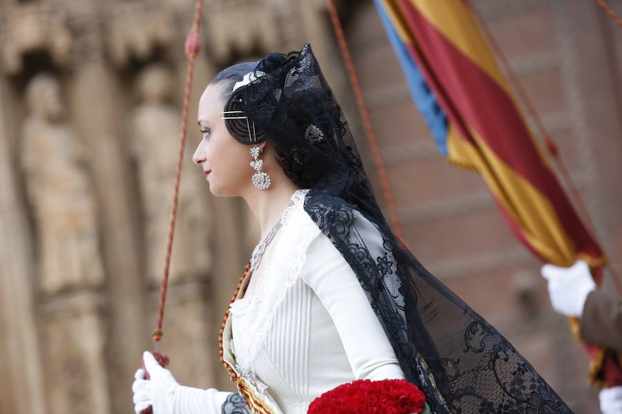 Fotos: Fallas 2019: Primer día de la Ofrenda de las Fallas de Valencia