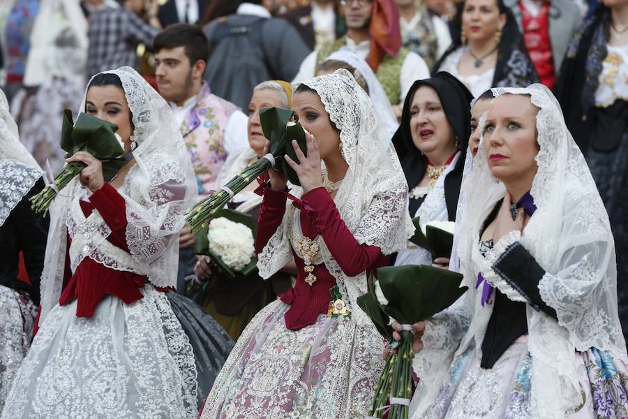 Fotos: Fallas 2019: Primer día de la Ofrenda de las Fallas de Valencia