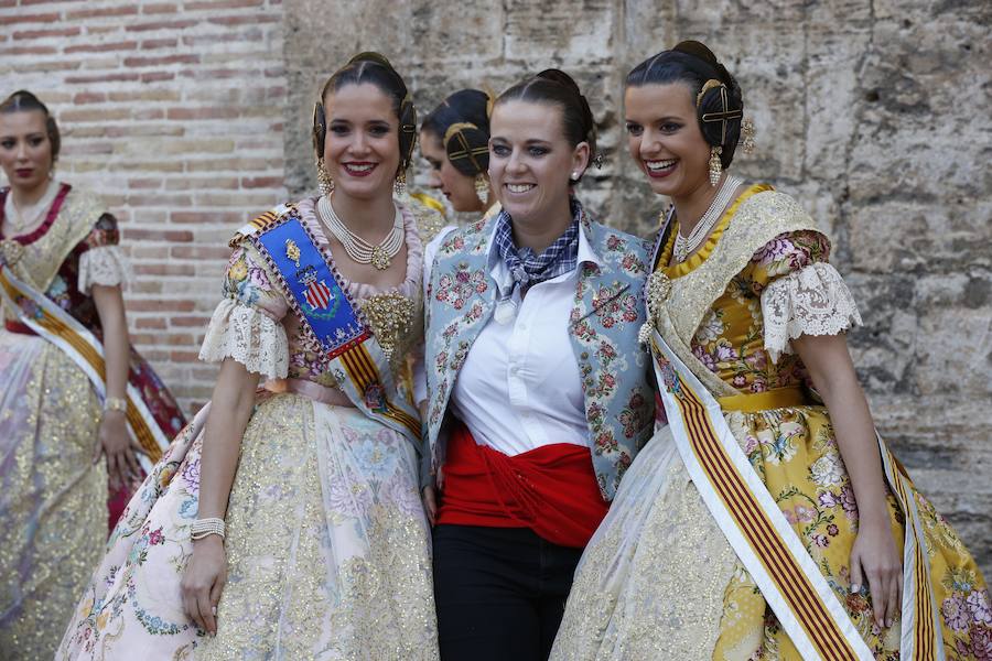 Fotos: Fallas 2019: Primer día de la Ofrenda de las Fallas de Valencia