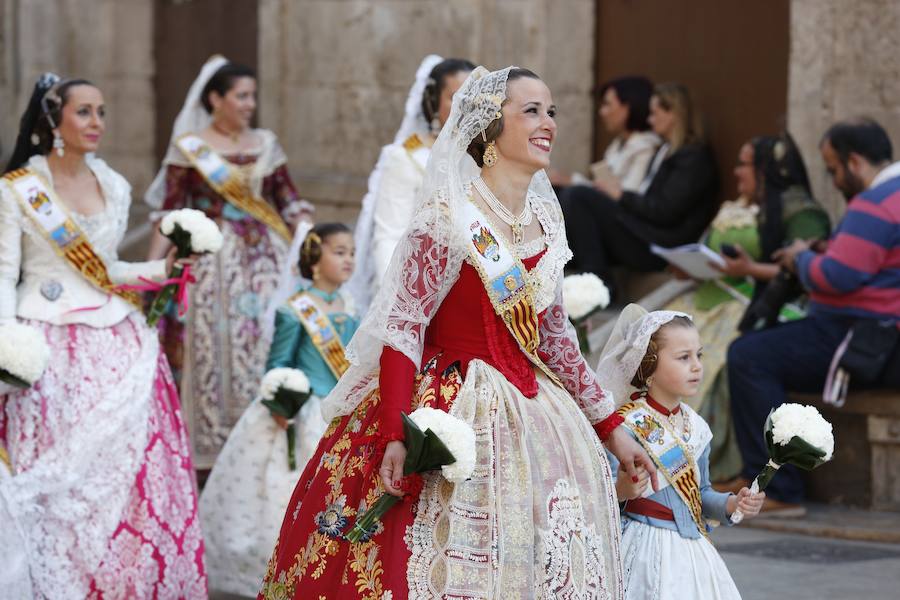 Fotos: Fallas 2019: Primer día de la Ofrenda de las Fallas de Valencia