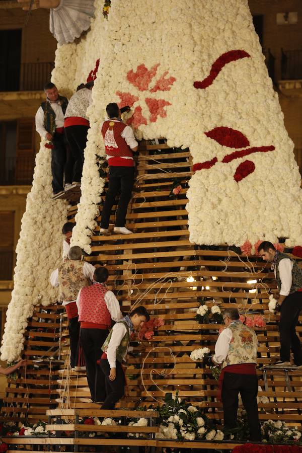 Fotos: Fallas 2019: Primer día de la Ofrenda de las Fallas de Valencia