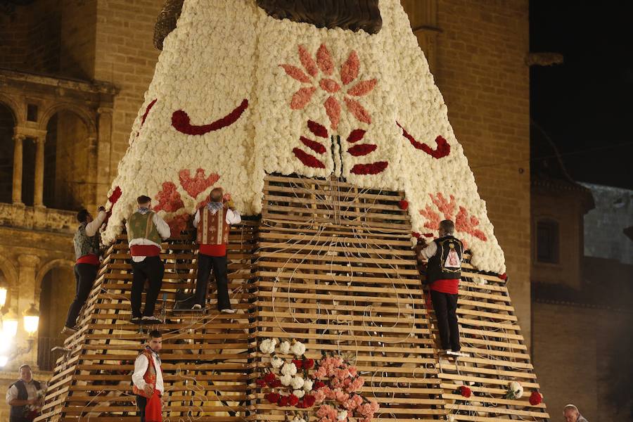 Fotos: Fallas 2019: Primer día de la Ofrenda de las Fallas de Valencia