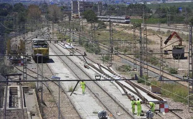 Un informe europeo refleja que el corredor reducirá un 30% los tiempos de viaje en tren