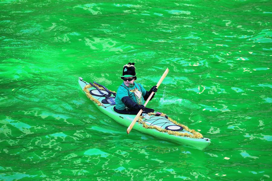 Cientos de miles de personas han celebrado el día de San Patricio 2019. Inglaterra, Irlanda, Lituania, Rusia, Nueva York, Suiza, Boston o Tokio... El mundo tiñe de verde para festejar el patrón de Irlanda. 