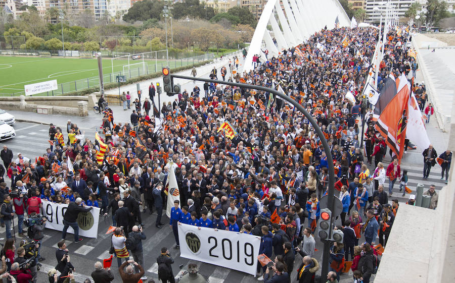 Fotos: La afición celebra el centenario del club