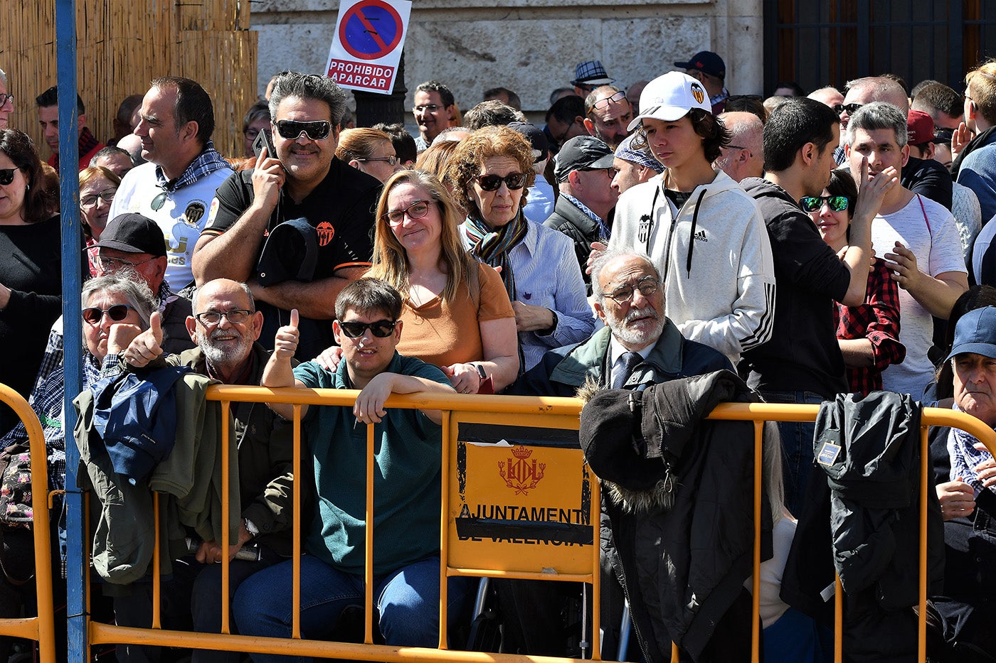 Fotos: Fallas 2019: Búscate en la mascletà del lunes, 18 de marzo