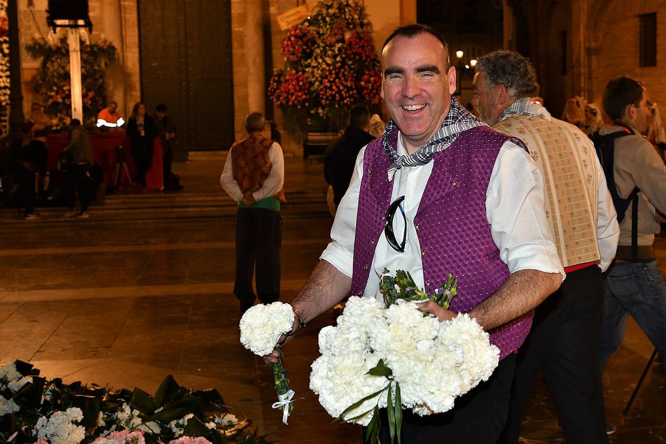 Fotos: Fallas 2019: Segundo día de la Ofrenda a la Virgen de los Desamparados