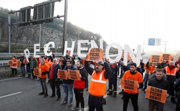 Manifestación de los trabajadores de Alcoa. 