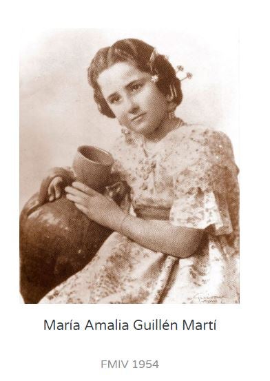 La primera fallera mayor infantil fue Teresa del Sacramento Agramunt y desde 1940 le han sucedido decenas de niñas que representaron a las Fallas con toda su alegría. Entre ellas, dos apellidos muy conocidos: Mari Carmen Martínez Bordiú Franco y Sonsoles Suárez Illana.