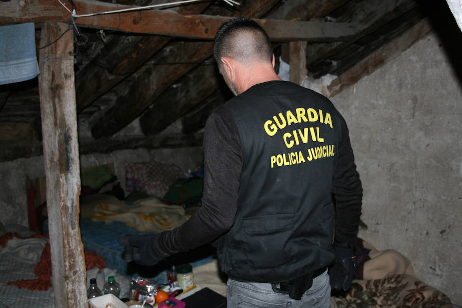 Fotos: Operación policial contra una red de trata de seres humanos