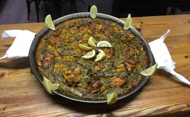 «Atentado culinario» contra la paella en el Parlamento Europeo