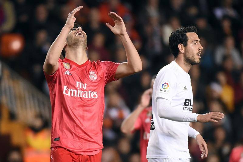 El Valencia y el Real Madrid se enfrentaron en Mestalla en la 30ª jornada de Liga.