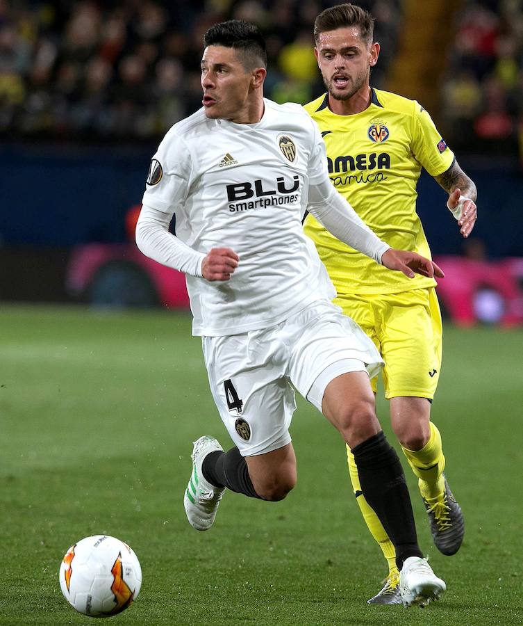 Las mejores fotos del partido de ida de cuartos de final de Europa League entre dos de los clubes de la Comunitat en el Estadio de la Cerámica