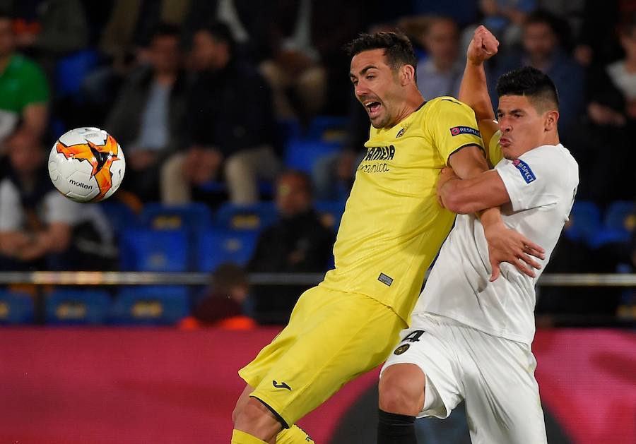 Las mejores fotos del partido de ida de cuartos de final de Europa League entre dos de los clubes de la Comunitat en el Estadio de la Cerámica