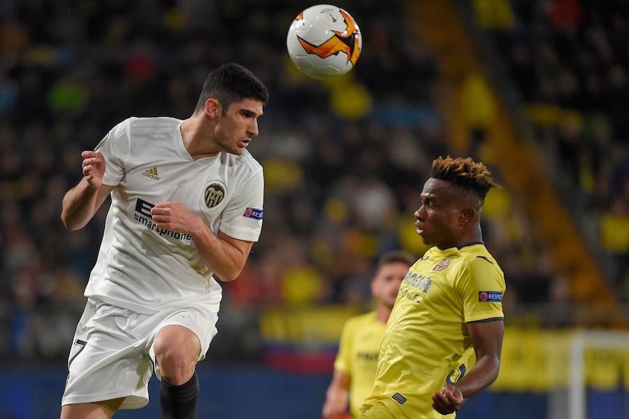 Las mejores fotos del partido de ida de cuartos de final de Europa League entre dos de los clubes de la Comunitat en el Estadio de la Cerámica