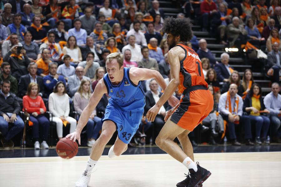 Las mejores fotos del partido que definirá al campeón de EuroCup en la Fonteta