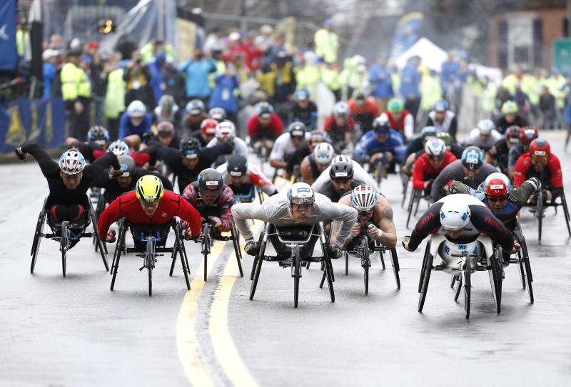 El Maratón de Boston 2019 ha estado marcado por la lluvia. Miles de atletas han recorrido las principales calles de la ciudad de Massachussets en uno de los maratones más prestigiosos del mundo, uno de los seis majors.