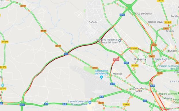 Tráfico en Valencia | Un accidente provoca más de 10 kilómetros de atasco en el bypass