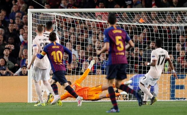 Messi, en la acción del primer gol. 