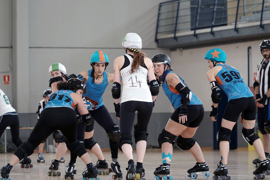 Valencia acoge este fin de semana (sábado y domingo) el mayor torneo de roller derby de España, un deporte femenino de patinaje de contacto. El Polideportivo de la Malvarrosa es el escenario de este espectacular evento. Las Rayo Dockers, el primer equipo de Valencia, se enfrentan a dos rivales internacionales: las Vienna Beasts (Austria) y las Atomium Kittens (Bélgica), para disputarse el ascenso en la clasificación europea. Además, el equipo B de la ciudad, las Rayo B-Lockers, en el que debutarán nuevas jugadoras, competirá contra las Rock 'n' Roller (Murcia) y las asturianas de La Güestia. La asistencia al evento es gratuita.