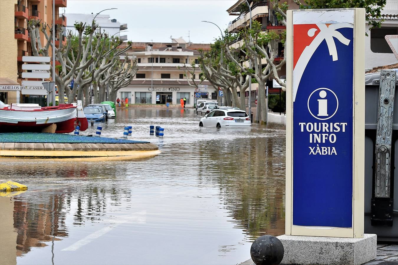 El temporal de lluvia y viento en la Comunitat Valenciana de esta Semana Santa ha finalizado este lunes por la tarde tras dejar registros históricos de lluvia, como los 302 litros por metro cuadrado en solo 24 horas en Xàbia / Jávea (Alicante)