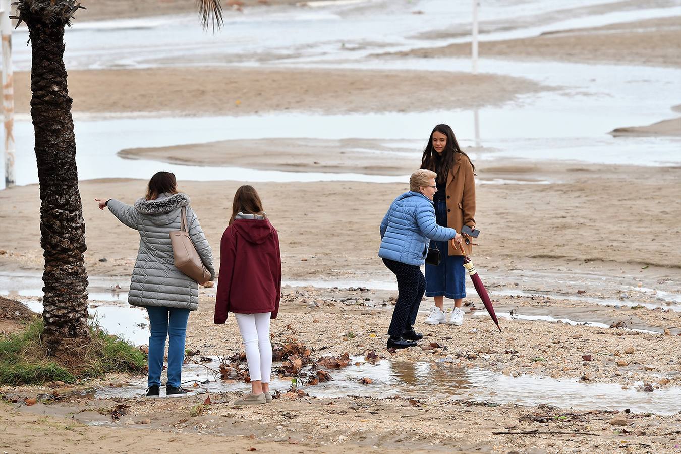 El temporal de lluvia y viento en la Comunitat Valenciana de esta Semana Santa ha finalizado este lunes por la tarde tras dejar registros históricos de lluvia, como los 302 litros por metro cuadrado en solo 24 horas en Xàbia / Jávea (Alicante)