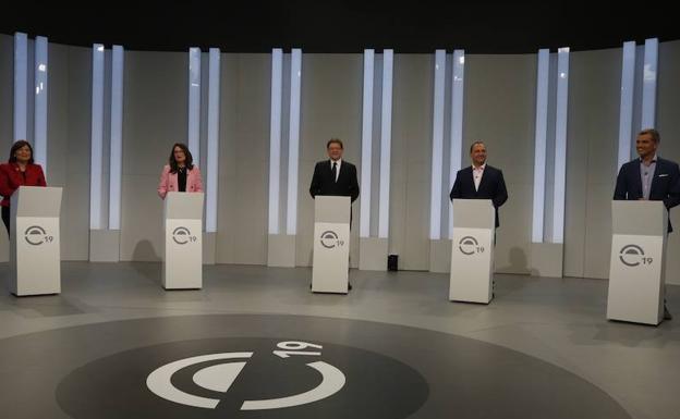 El debate de À Punt evidencia los dos bloques que pugnan por el Consell