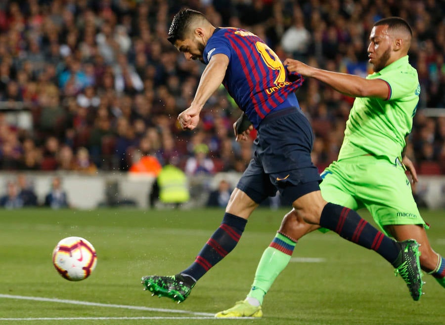 Las mejores fotos del partido de la jornada 35 de LaLiga en el Camp Nou. Un encuentro decisivo para ambos conjuntos