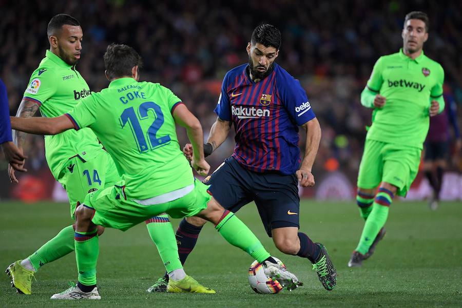 Las mejores fotos del partido de la jornada 35 de LaLiga en el Camp Nou. Un encuentro decisivo para ambos conjuntos