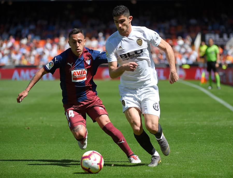 Estas son las fotos que deja el partido de la jornada 35 de LaLiga en Mestalla