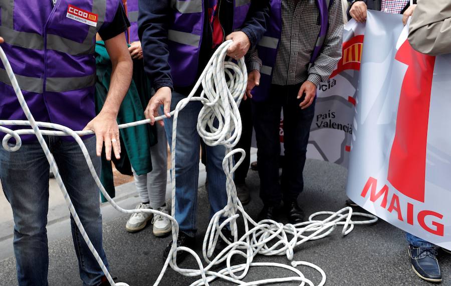 Fotos: Manifestación del Primero de Mayo, Día del Trabajador, en Valencia