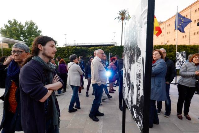 La VIII Edición Festival 10 Sentidos ha sido inaugurada este jueves en Valencia. Bajo el lema 'Bestias', reflexiona sobre las «diferentes formas en las que la violencia impregna cada capa de nuestra sociedad», según sus organizadores.