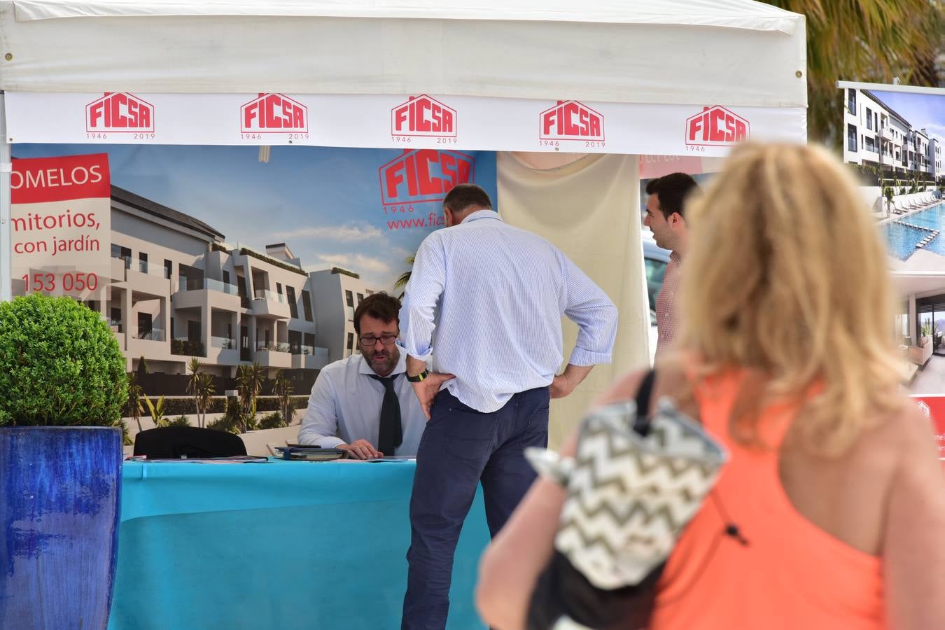 Fotos: La I Feria Inmob Marina Alta abre sus puertas con una buena acogida del público