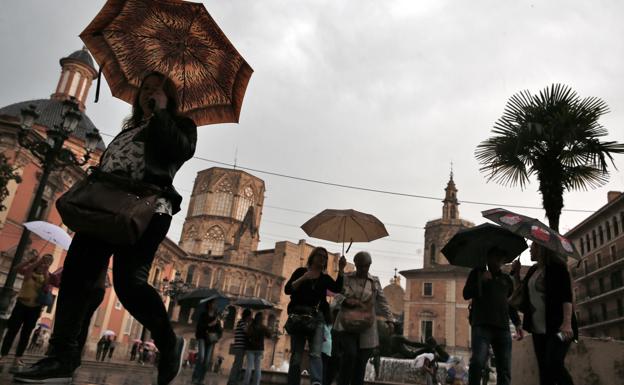 El intenso calor llega a la Comunitat