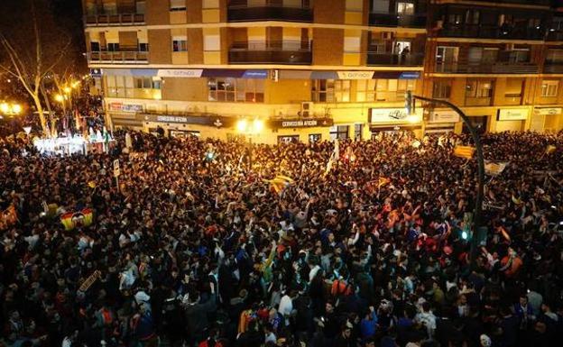 Recibimiento de la afición durante las semifinales de Copa. 