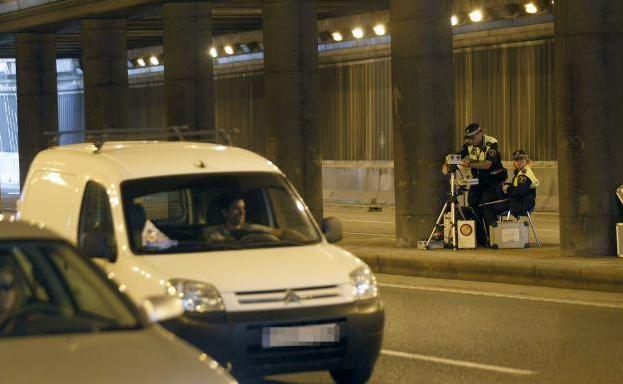 Tráfico en Valencia | La Policía Local coloca hoy radares móviles en 11 avenidas de Valencia