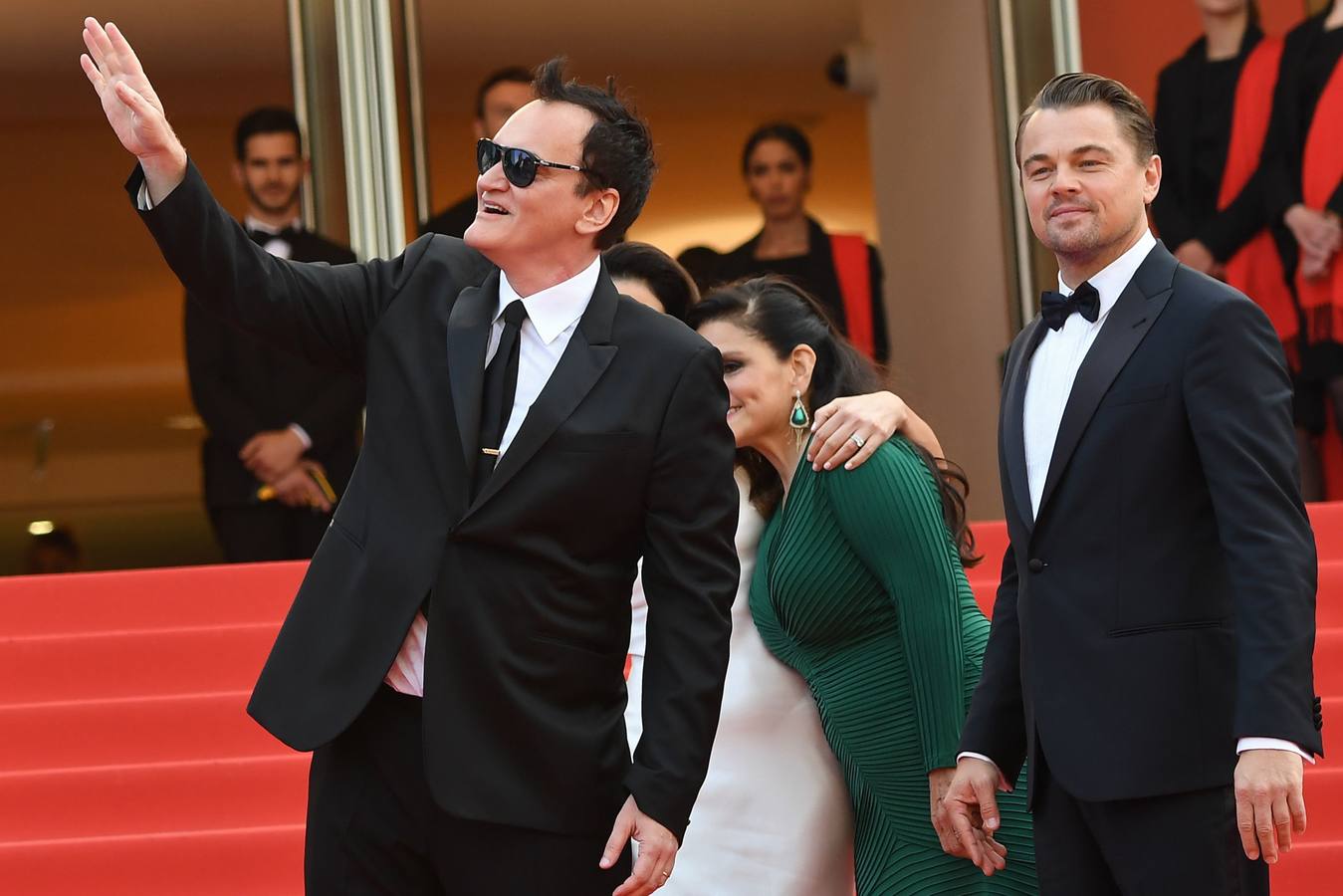 «Érase una vez en... Hollywood», de Quentin Tarantino, era una de las películas más esperadas del Festival de Cannes, y su alfombra roja este martes antes del estreno no decepcionó, con Leonardo DiCaprio y Brad Pitt como dos de los actores más aclamados. Completó el trío Margot Robbie.