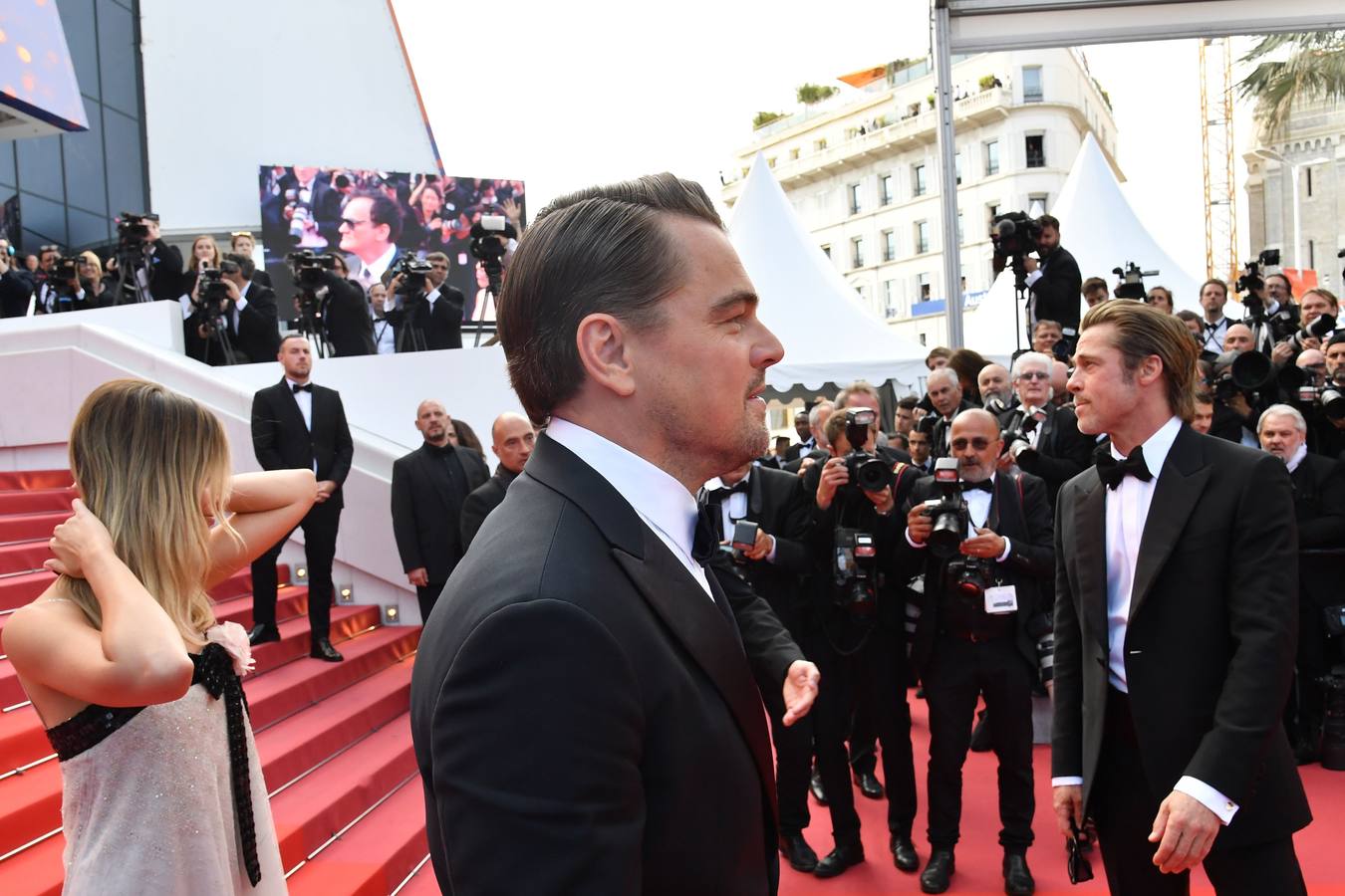 «Érase una vez en... Hollywood», de Quentin Tarantino, era una de las películas más esperadas del Festival de Cannes, y su alfombra roja este martes antes del estreno no decepcionó, con Leonardo DiCaprio y Brad Pitt como dos de los actores más aclamados. Completó el trío Margot Robbie.