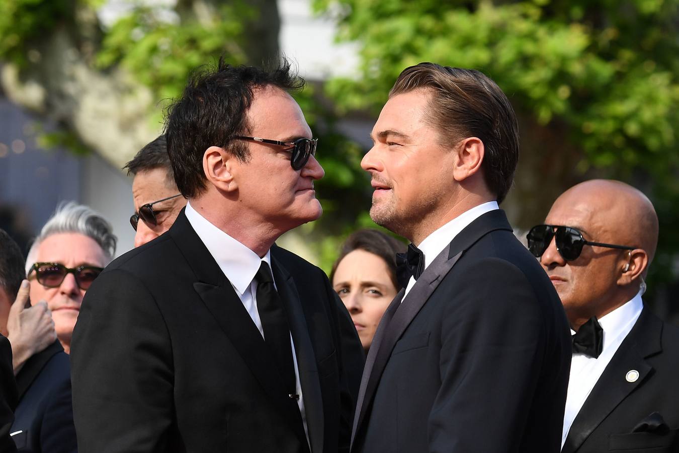 «Érase una vez en... Hollywood», de Quentin Tarantino, era una de las películas más esperadas del Festival de Cannes, y su alfombra roja este martes antes del estreno no decepcionó, con Leonardo DiCaprio y Brad Pitt como dos de los actores más aclamados. Completó el trío Margot Robbie.