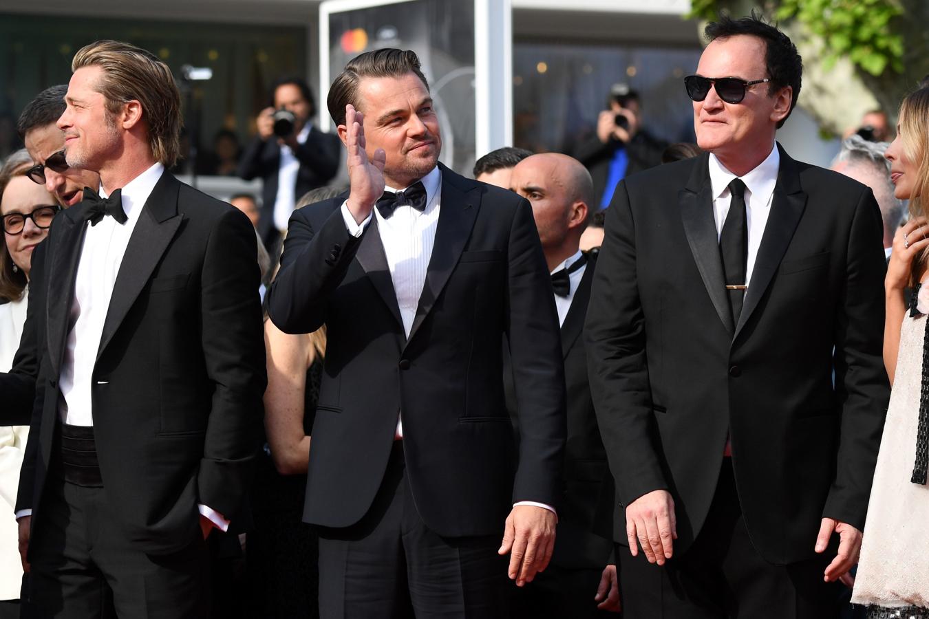 «Érase una vez en... Hollywood», de Quentin Tarantino, era una de las películas más esperadas del Festival de Cannes, y su alfombra roja este martes antes del estreno no decepcionó, con Leonardo DiCaprio y Brad Pitt como dos de los actores más aclamados. Completó el trío Margot Robbie.