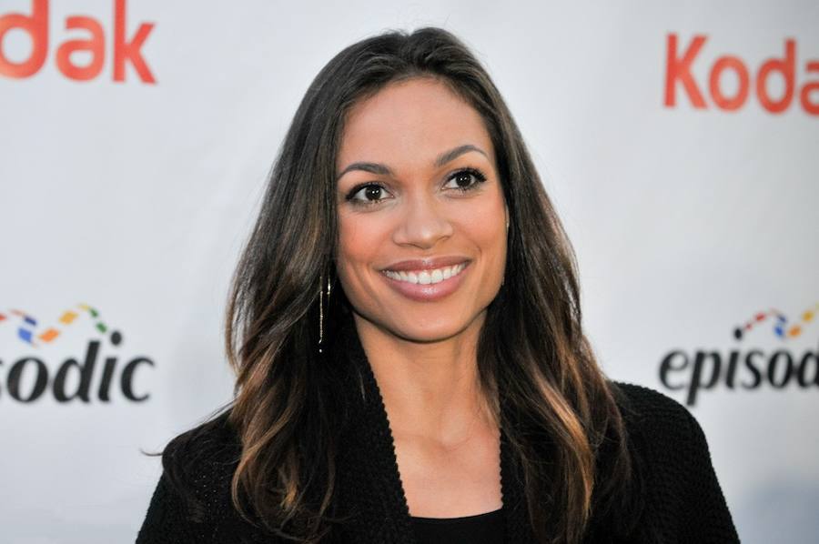 ROSARIO DAWSON | Otra fan acérrima de Marvel es Rosario Dawson, universo del que forma parte en la ficción.