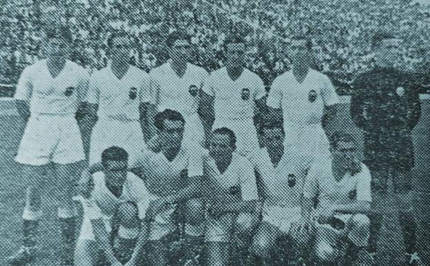 Alineación del Valencia en la final de 1941.