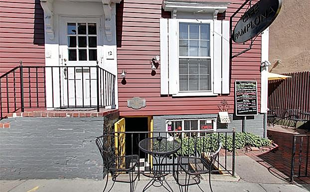 Entrada del Café Pamplona en la actualidad.
