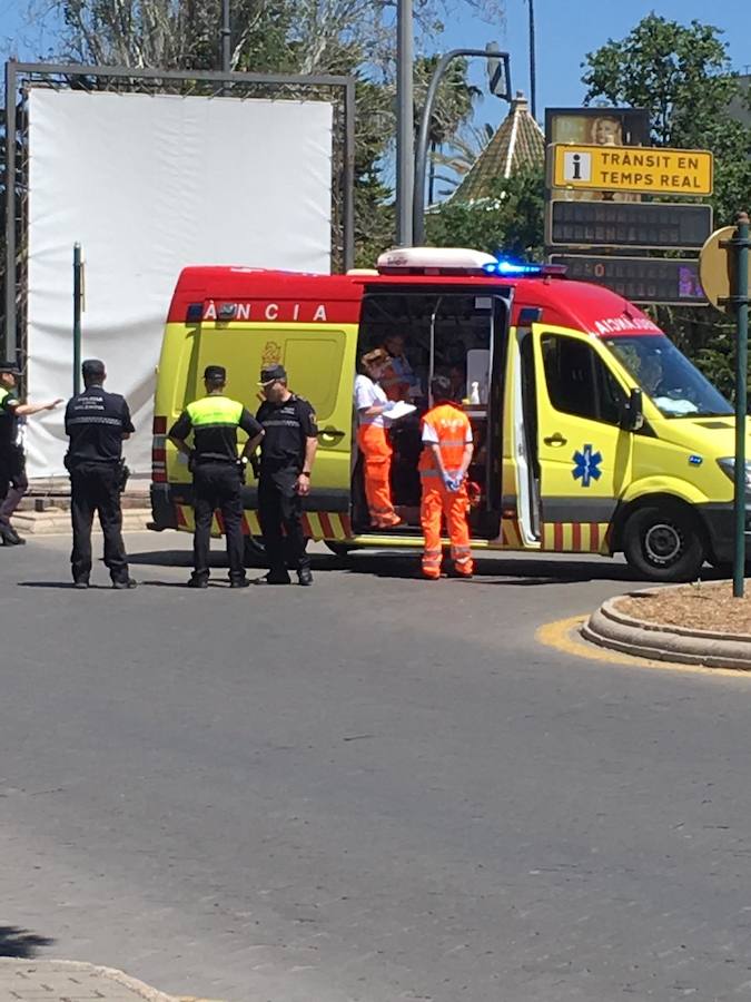 Fotos: Atropello múltiple en la plaza de Zaragoza de Valencia