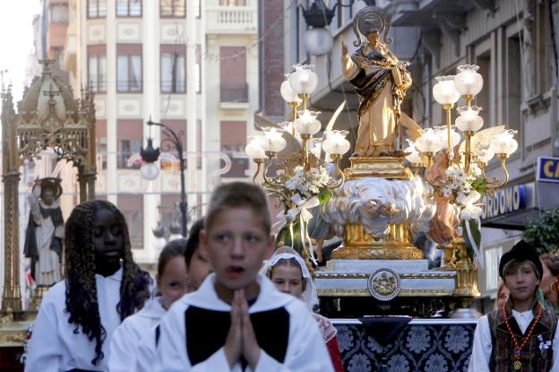 TABALÀ Y PROCESIÓN DE LOS NIÑOS DE LA CALLE SAN VICENTE